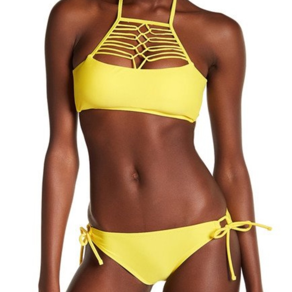NWT Raisins Macrame Bikini Top and Bottom Sz L